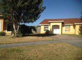 15715 SW 50th Ter, Miami, FL 33185