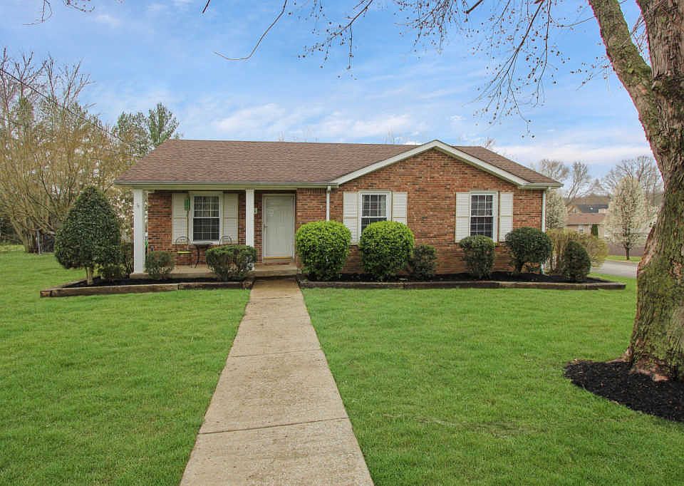 1st image of 614 Doane Dr