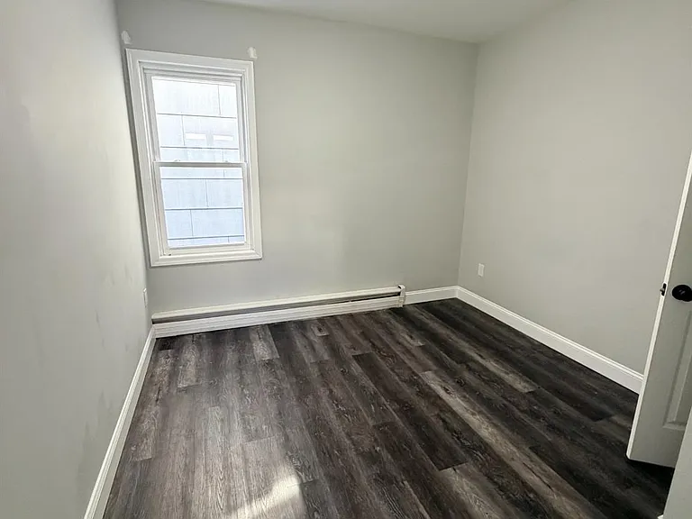612 Johnstone St #310 — Photo 10