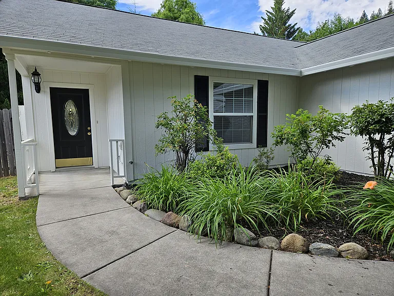 602 Mountain View Dr — Photo 5