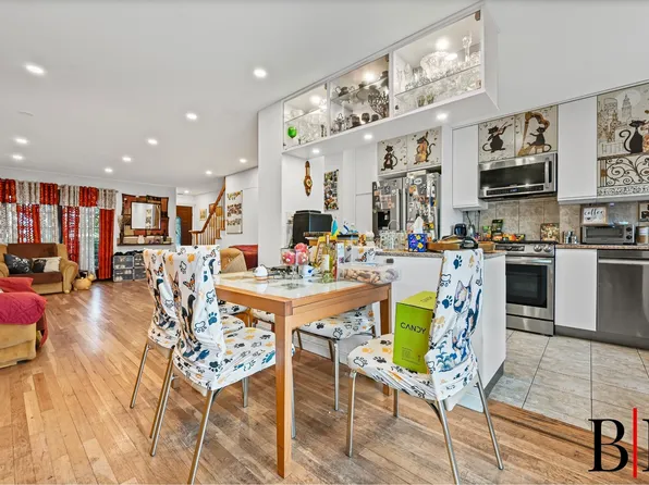 2063 East 71st Street image 16 of 24