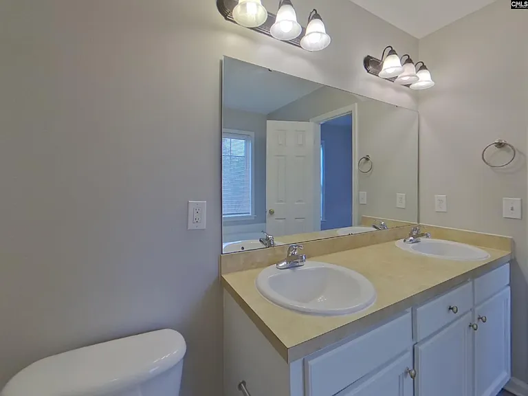 608 Cottontail Ct N — Photo 7