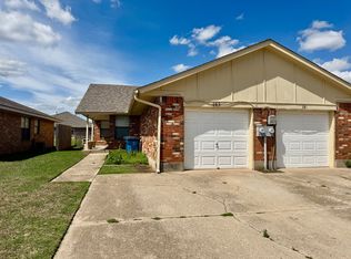 163 Barrett Pl, Edmond, OK 73003