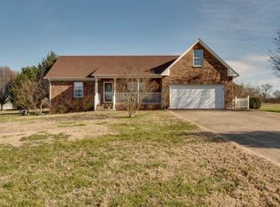 915 Boyd Butler Rd, Columbia, TN 38401