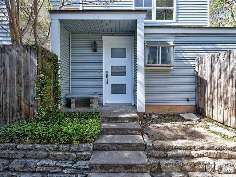 6821 Old Quarry Ln — Photo 3