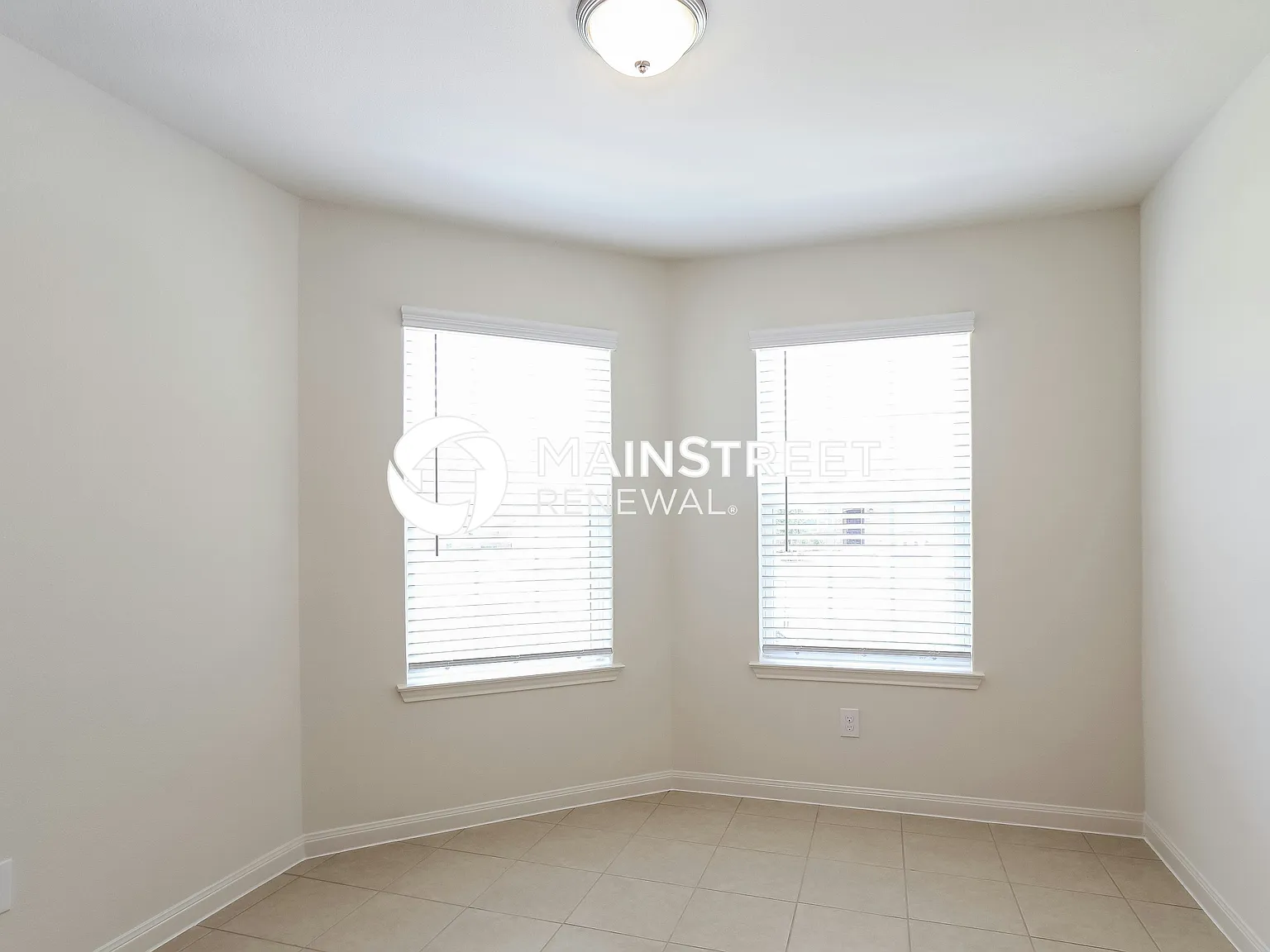 1214 Emerald Stone Drive — Photo 4