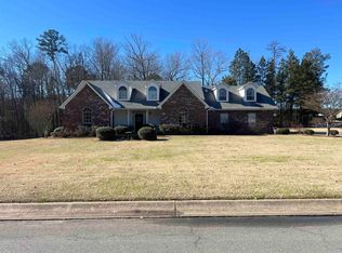 312 Terry Pond Cv, White Hall, AR 71602