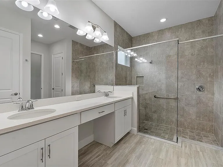 5218 Liberty Ln — Photo 16