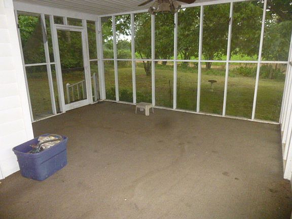 5th image of 591 N Mattie Ave
