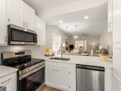 178 Victoria Way, Roswell, GA, 30075
