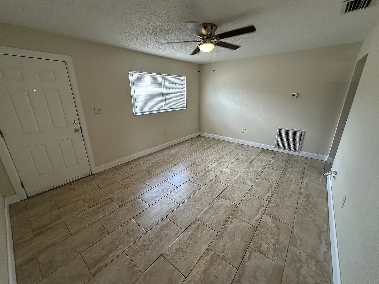 Central Lakeland Rental ! — Photo 2