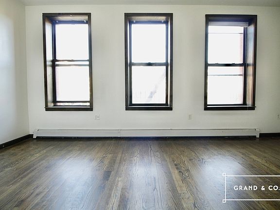 3rd image of 2054 Adam C Powell Blvd #A4