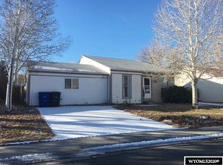 1202 Timber Ln, Riverton, WY 82501