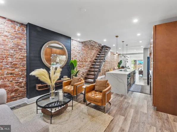 6034 Osage Ave, Philadelphia, PA 19143