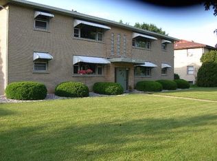 108 Davidson St APT 3, Madison, WI 53716