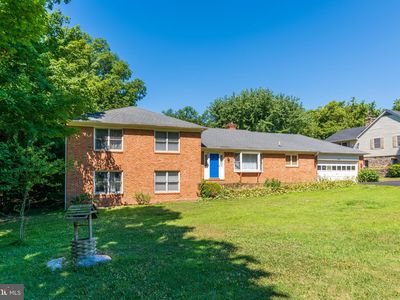 419 S 32nd St, Purcellville, VA, 20132