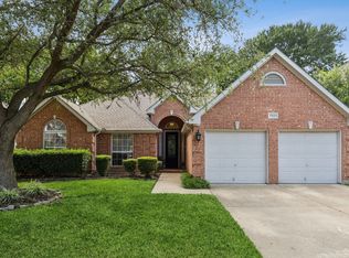 3925 Oak Park Dr, Flower Mound, TX 75028