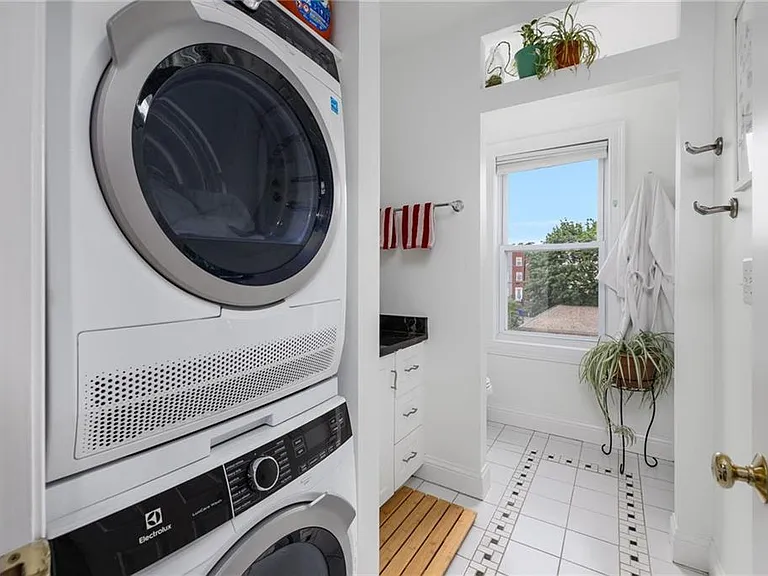 510 Wickenden St #3 — Photo 22