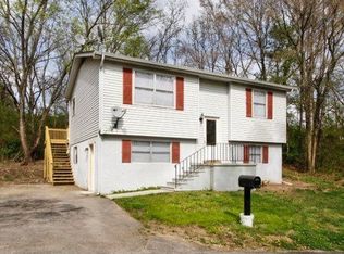 3432 Thomas St, Knoxville, TN 37921