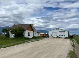280 Middle Burnt Fork Rd, Stevensville, MT 59870