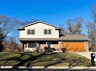 260 11th Ave, Union Grove, WI 53182