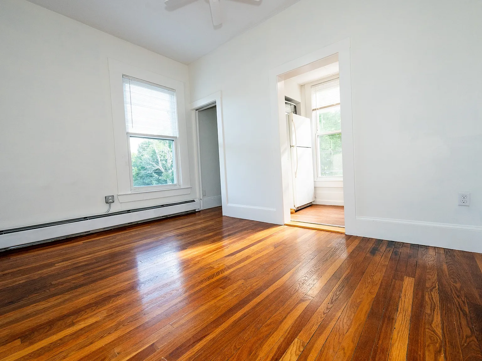 Studio, 1.0 bath, 250 sqft, $2,250 — Photo 4