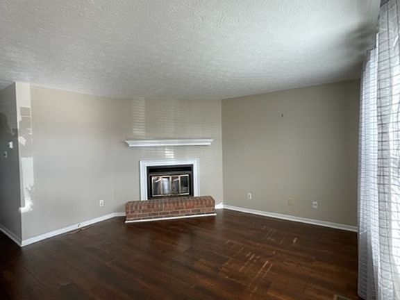 2nd image of 9117 Parktop Ln