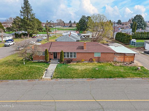 3rd image of 217 Velma St
