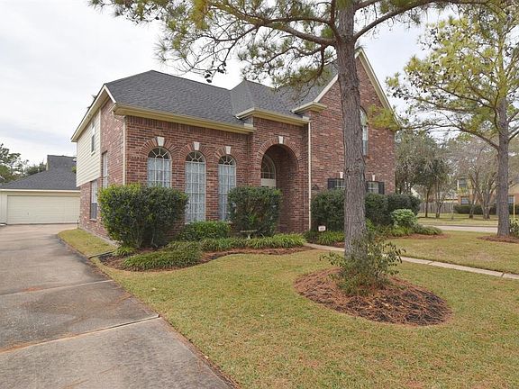 2nd image of 20415 Chelsea Park Ct