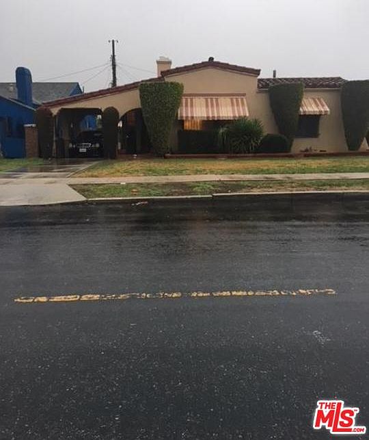 1st image of 9312 S Denker Ave