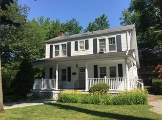5 Forest Ave, Great Neck, NY 11023