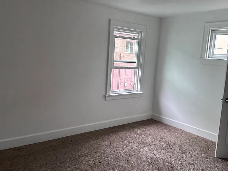 269 Saint Lawrence Ave — Photo 6