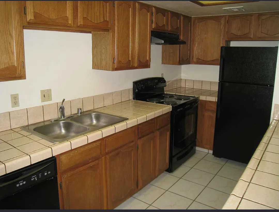 4330 Sanderling Cir — Photo 4