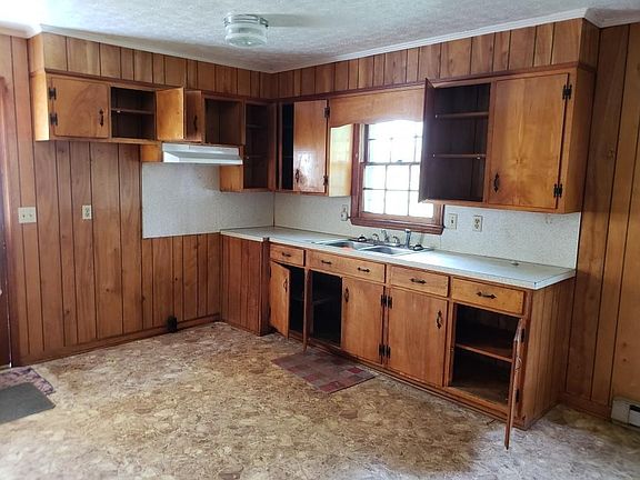 4th image of 125 Glendale Dr