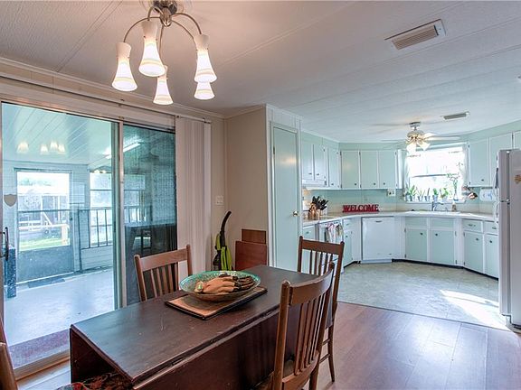 3rd image of 17344 Palm Dr