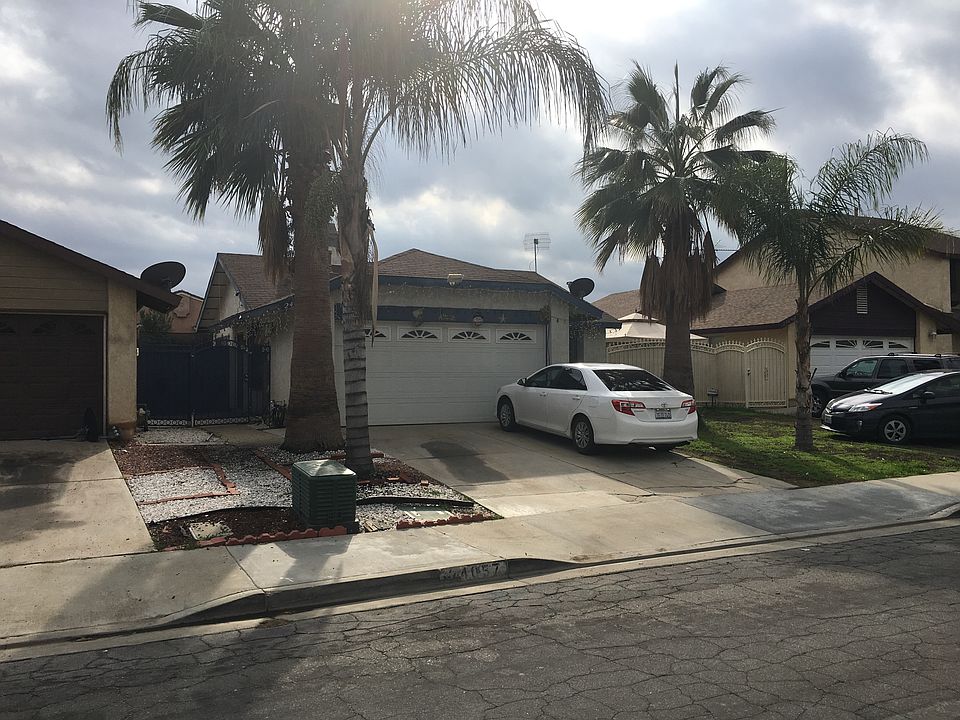 1st image of 24057 Amberley Dr