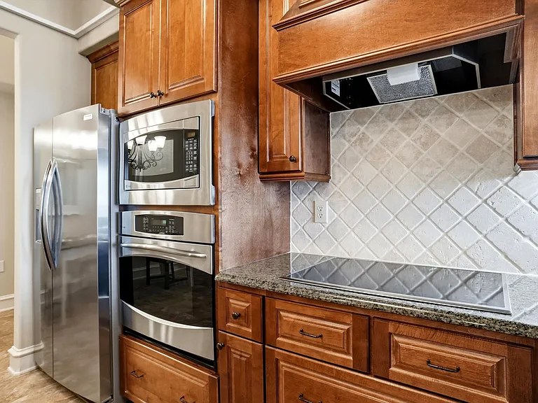 301 Watermere Dr #414 — Photo 16