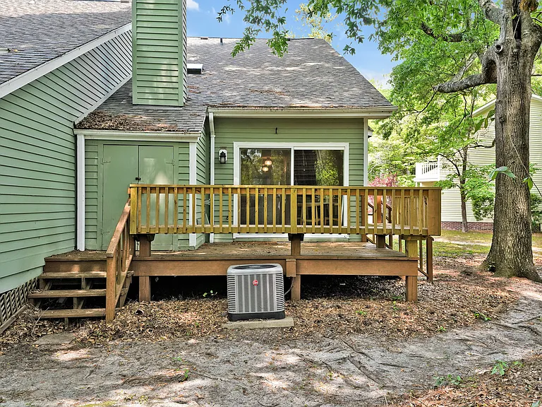 1800 Eastwood Rd #215 — Photo 30