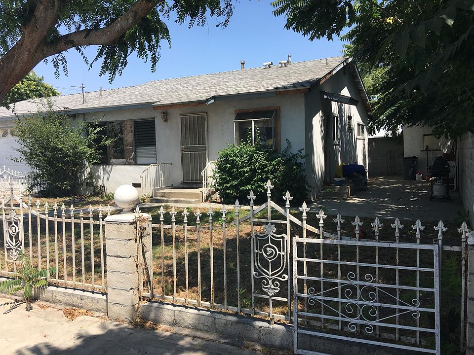 2nd image of 2318 Seaman Ave