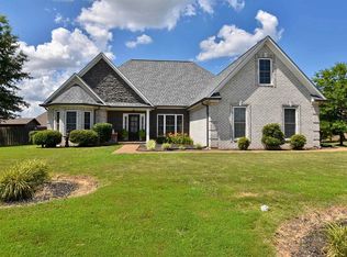 102 Stillwater Ln, Medina, TN 38355