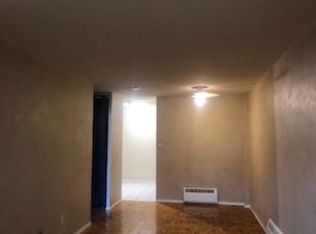 200 Queen St S #201, Mississauga, ON L5M1L3