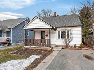 5401 Menzie St, Niagara Falls, ON L2E2V7