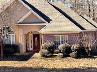 10 Birchwood Ln, Wetumpka, AL 36093