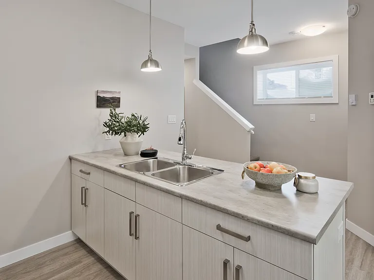 51 Edgemont Pl — Photo 24