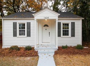1604 Oak St, Greensboro, NC 27403
