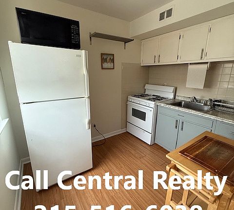 4th image of 2101-5 Hartel Ave #D