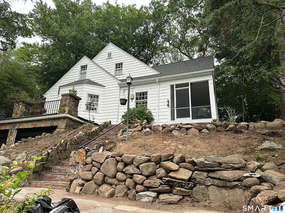 2nd image of 95 Hemlock Road