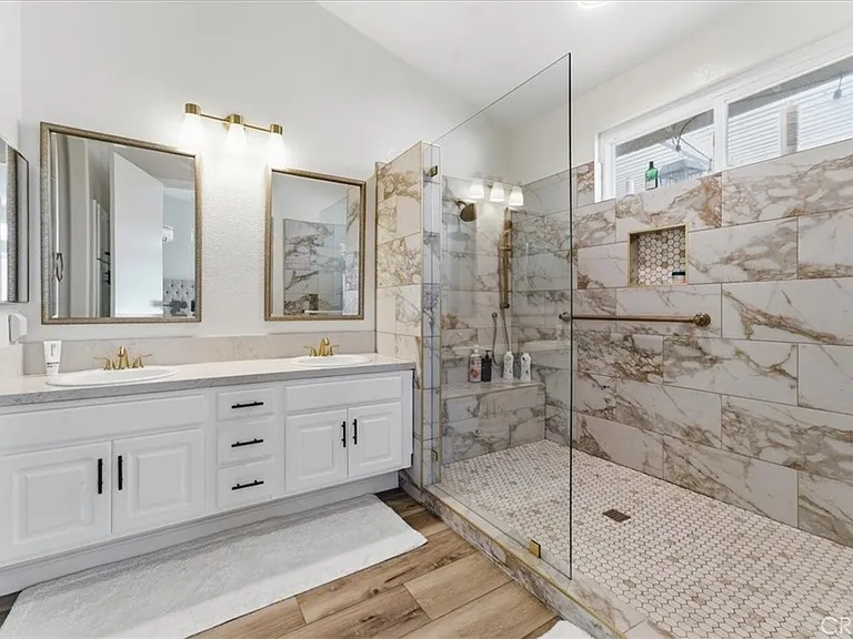 2749 Silver Oak Pl — Photo 26