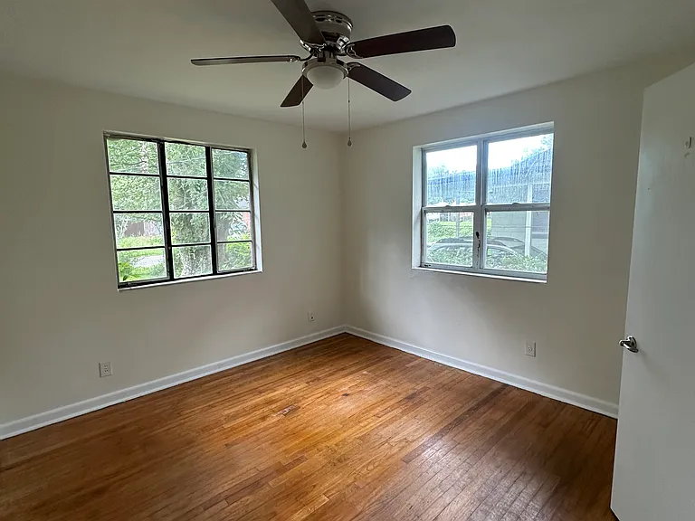 5223 Poppy Dr — Photo 9
