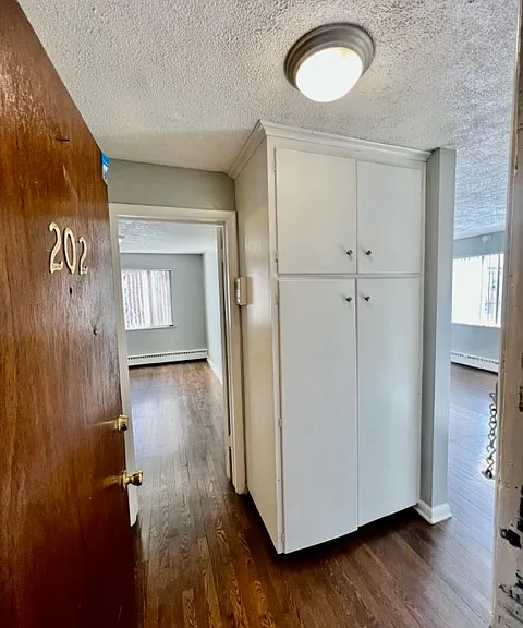 Corona Manor Apartments — Photo 47